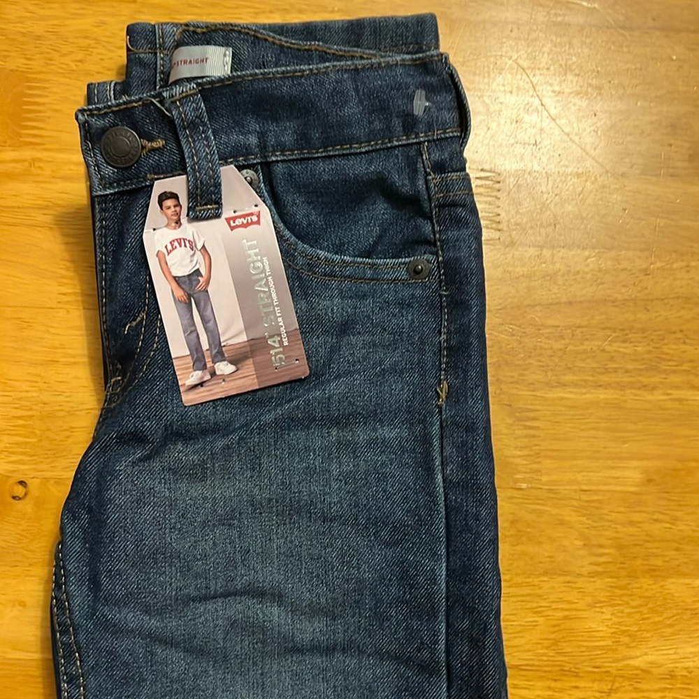 Levi’s 514 Straight Jeans